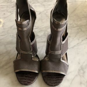 Tory Burch Grey Heels